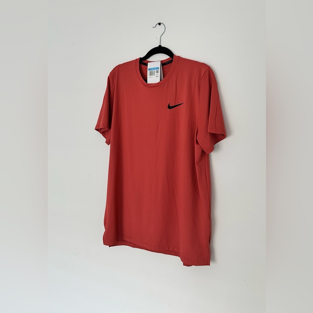 NWT Nike Men's Dri-FIT Ready Short Sleeve
Fitness T-Shirt